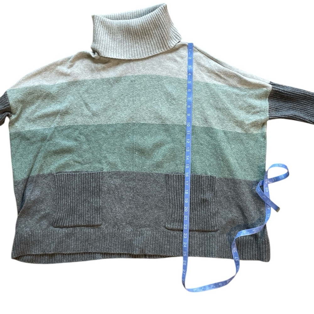 Loft Sweater - Picture 5 of 6